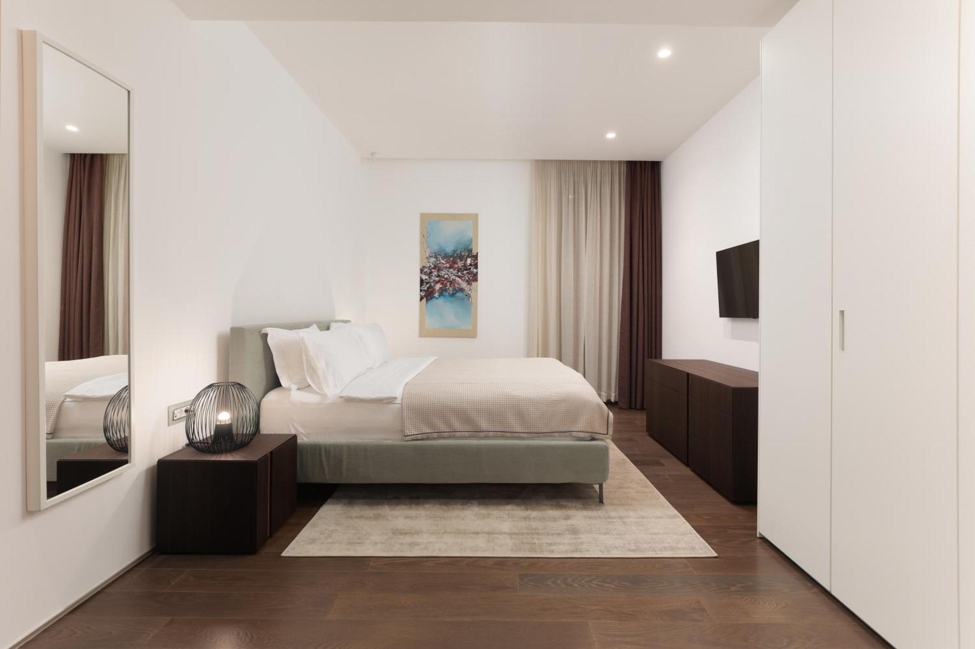 Three-Bedroom Apartment Sea View