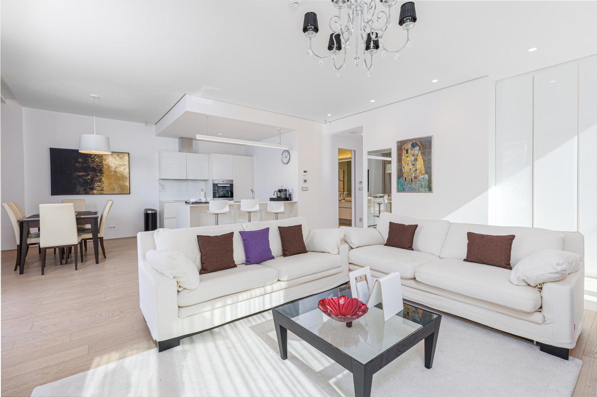 Two-Bedroom Apartment with Sea View,1742995475:JPEG